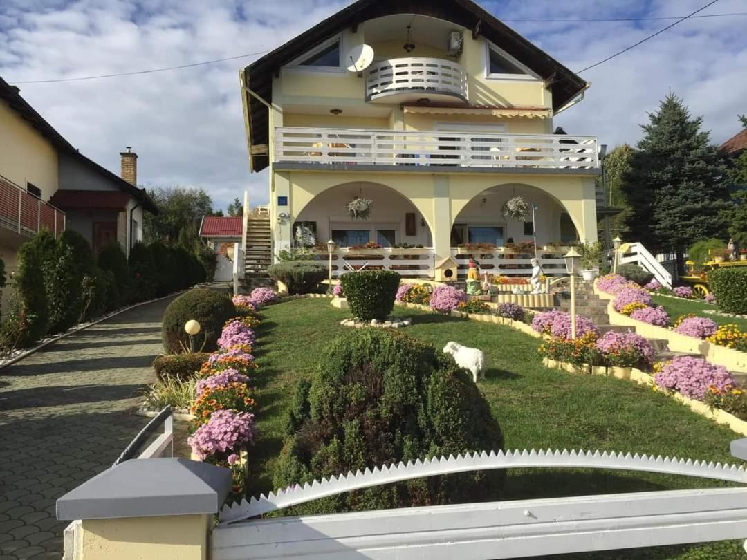 Sobe Opacak Hotel Bród Kültér fotó